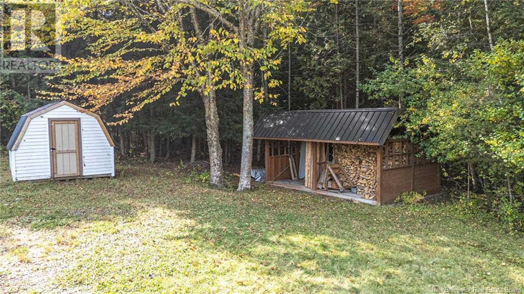 Property at 30 Shallon Lane image 3