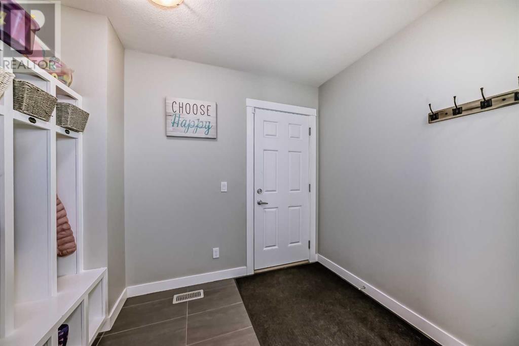 308 Hillcrest Drive Sw, Airdrie, Alberta  T4B 4C7 - Photo 19 - A2216716