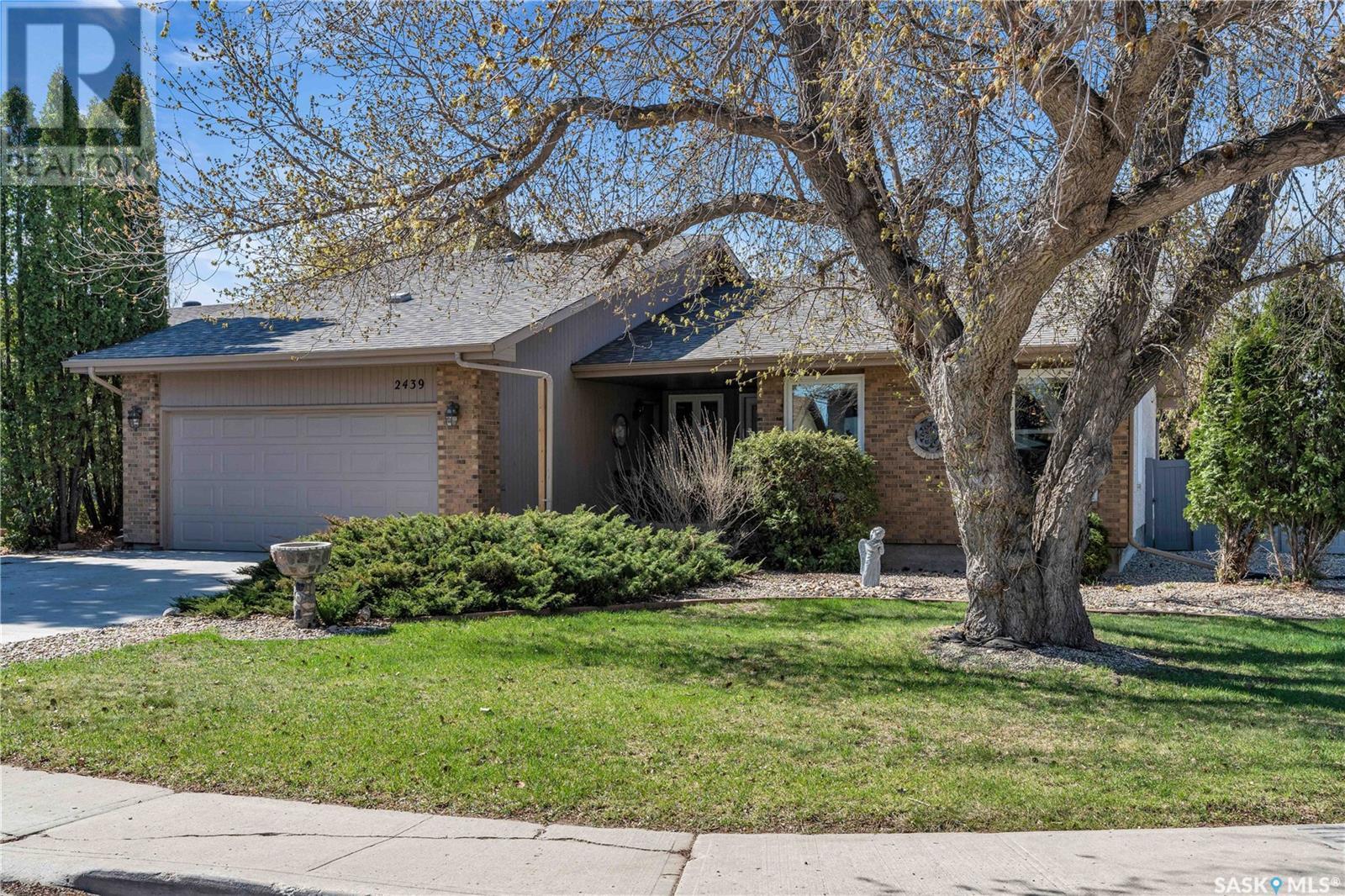 Property at 2439 Strathmore PLACE E image 1