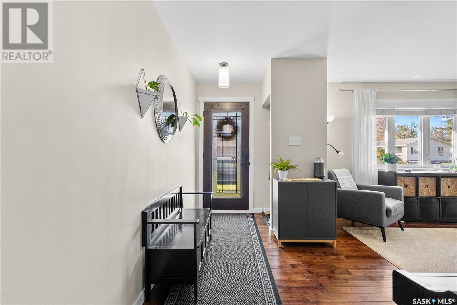 Property at 308 Cascade STREET image 4
