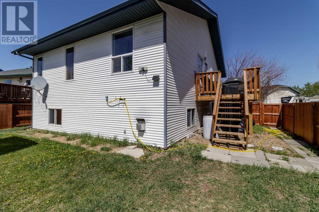 53 Westglen Boulevard, Blackfalds, Alberta  T0M 0J0 - Photo 4 - A2217460