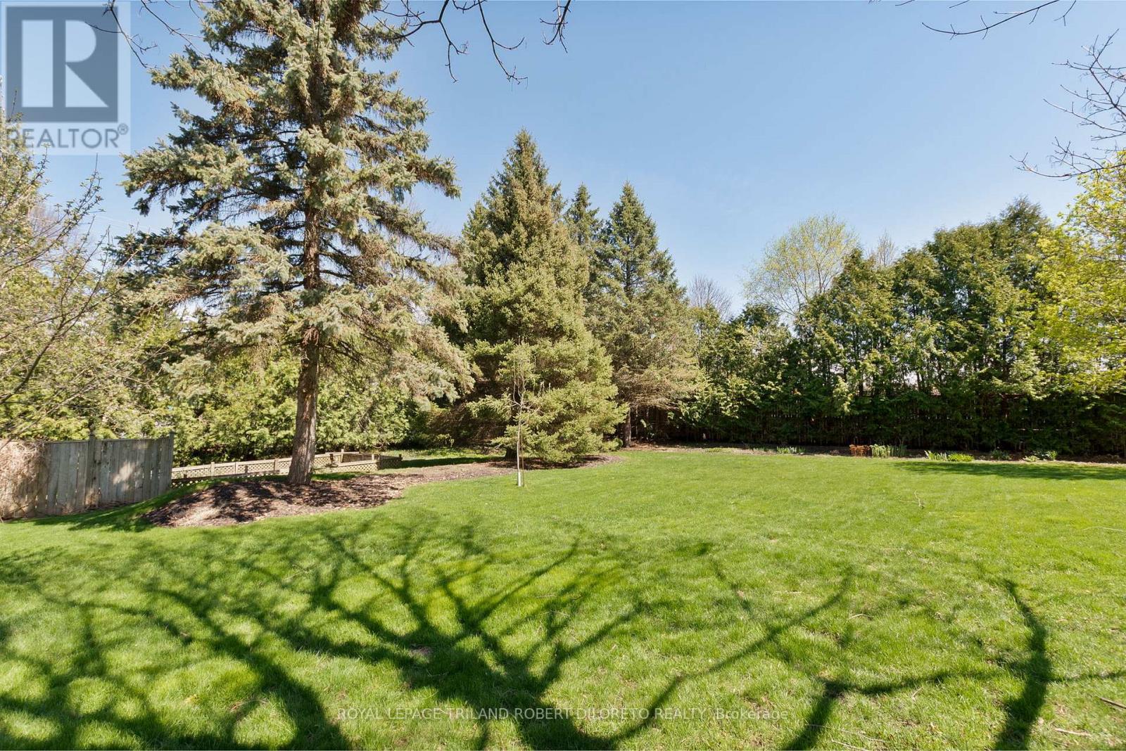 603 Valetta Street, London North, Ontario  N6H 5S7 - Photo 4 - X12133024