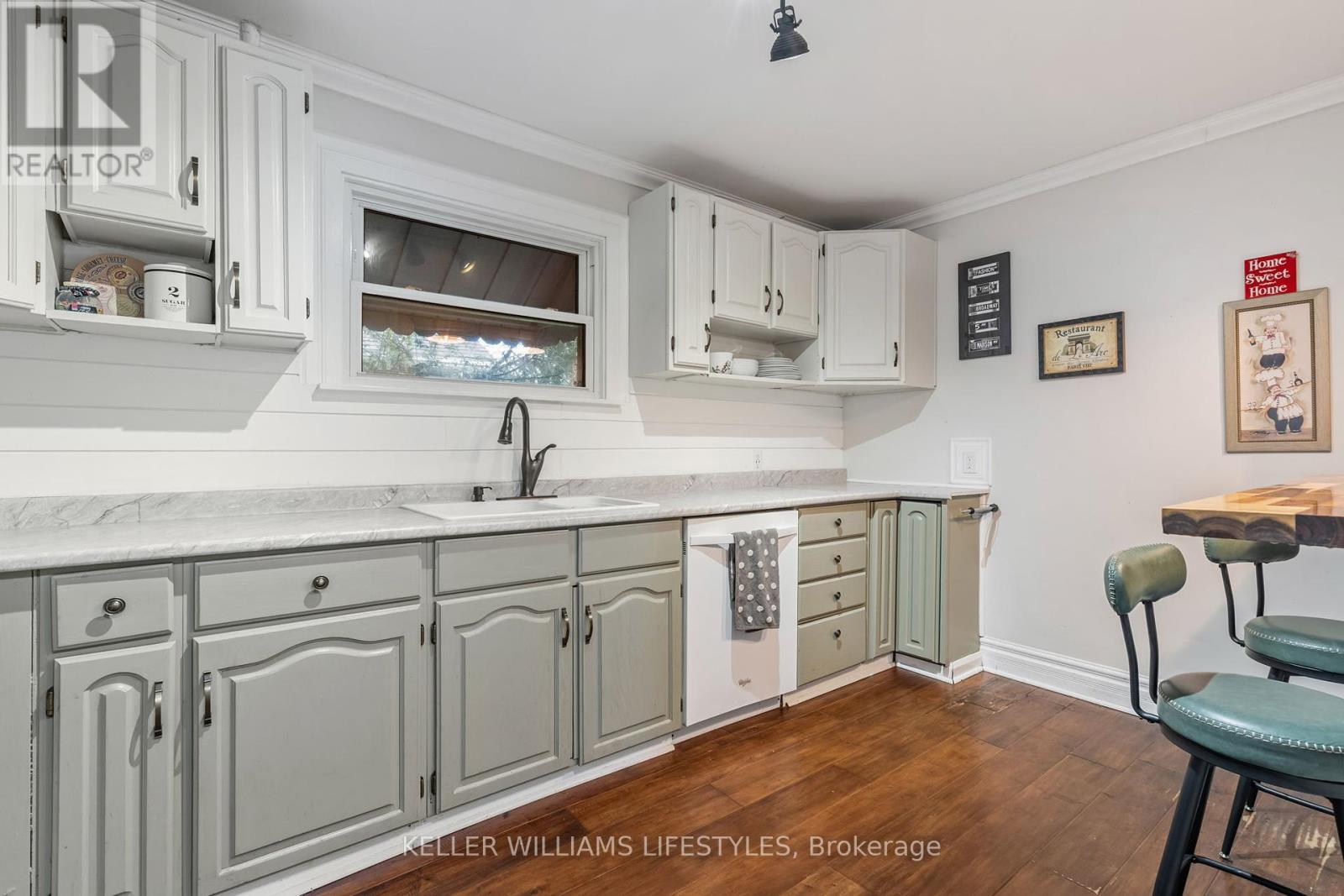 24 Cornish Street, London East, Ontario  N5W 4M3 - Photo 13 - X12133051