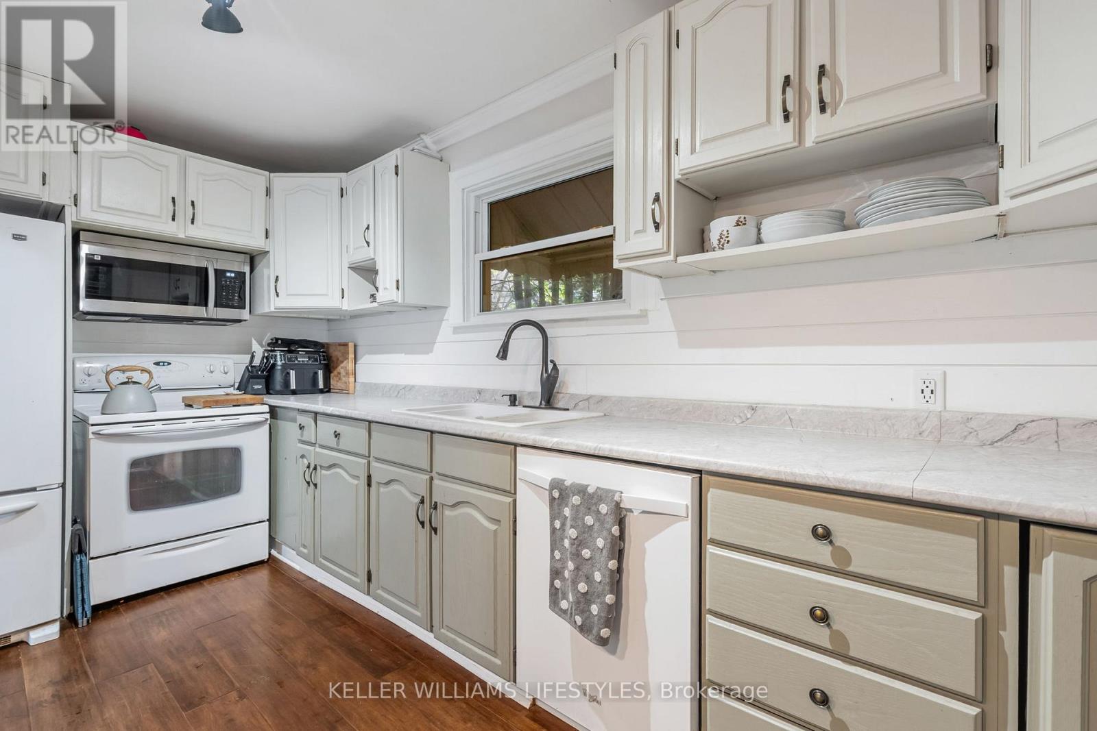 24 Cornish Street, London East, Ontario  N5W 4M3 - Photo 17 - X12133051