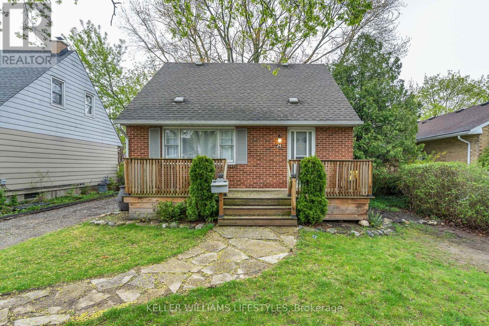 24 Cornish Street, London East, Ontario  N5W 4M3 - Photo 2 - X12133051