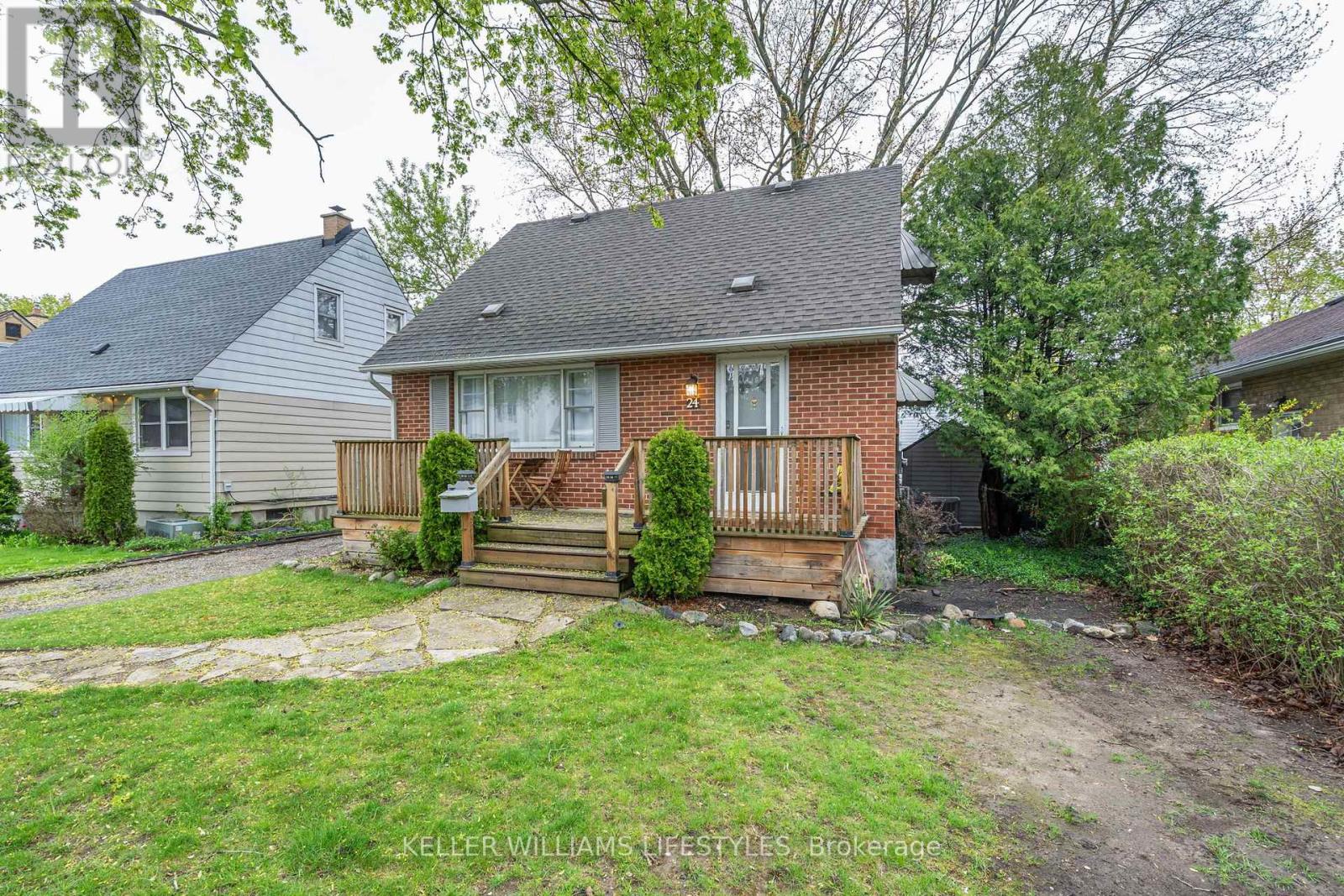 24 Cornish Street, London East, Ontario  N5W 4M3 - Photo 3 - X12133051