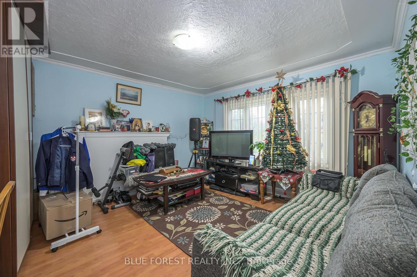 899 Adelaide Street N, London East, Ontario  N5Y 2M4 - Photo 7 - X12133087