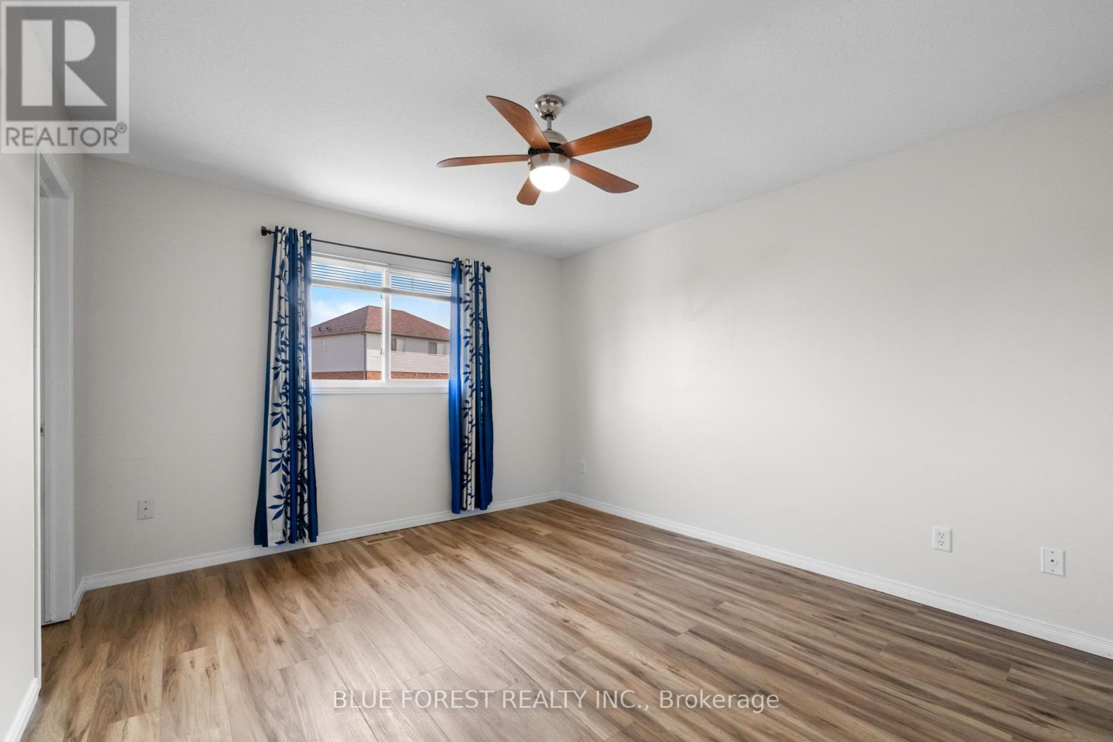 3053 Meadowgate Boulevard, London South, Ontario  N6M 1L1 - Photo 22 - X12133096