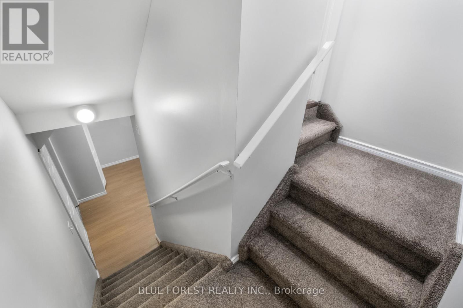 3053 Meadowgate Boulevard, London South, Ontario  N6M 1L1 - Photo 26 - X12133096