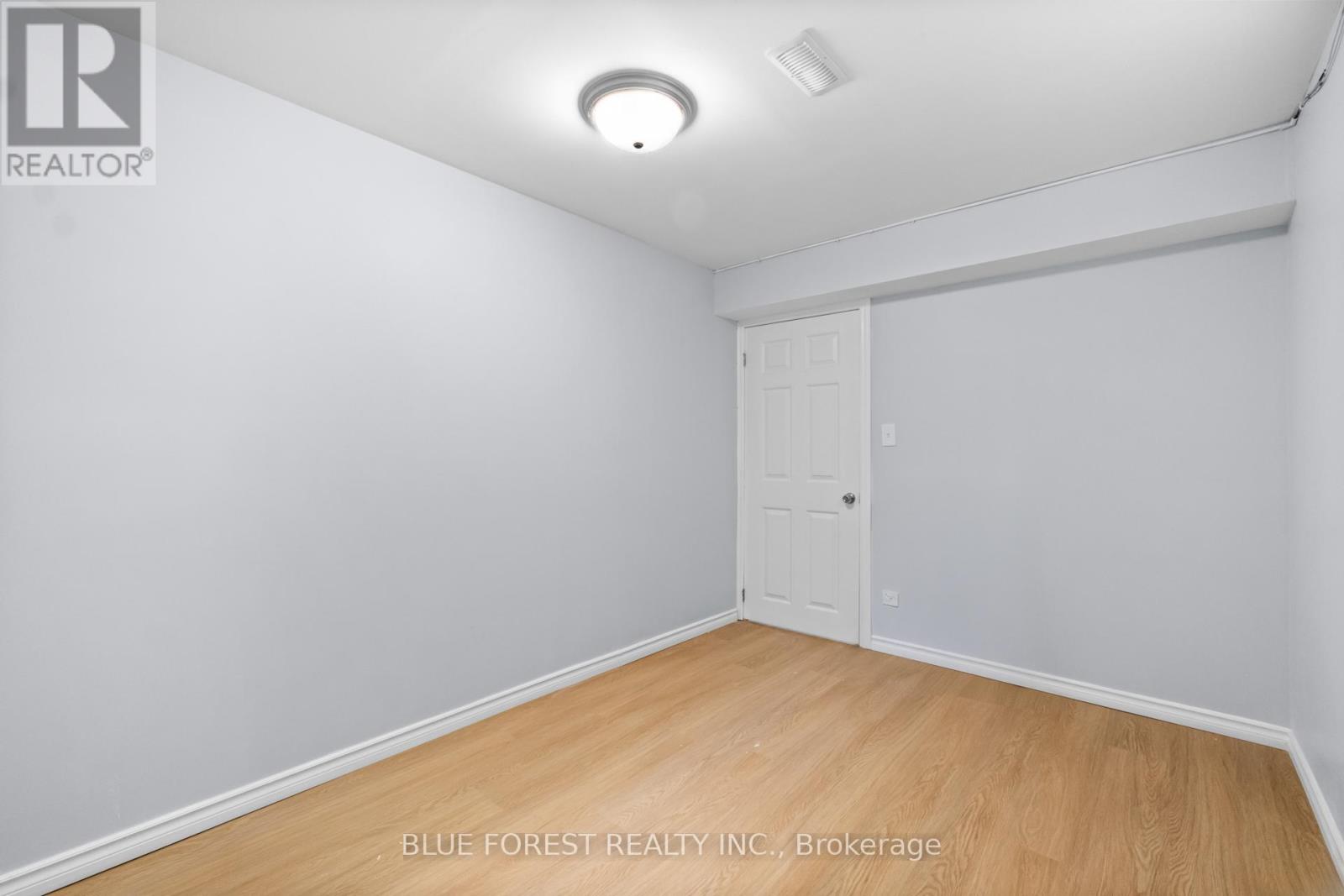 3053 Meadowgate Boulevard, London South, Ontario  N6M 1L1 - Photo 30 - X12133096