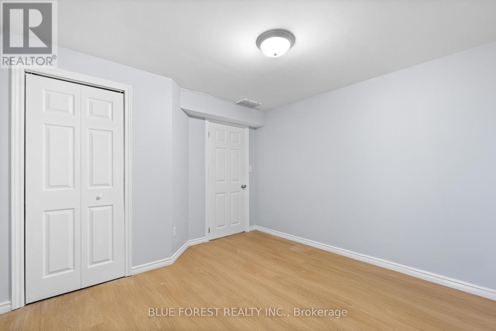 3053 Meadowgate Boulevard, London South, Ontario  N6M 1L1 - Photo 31 - X12133096
