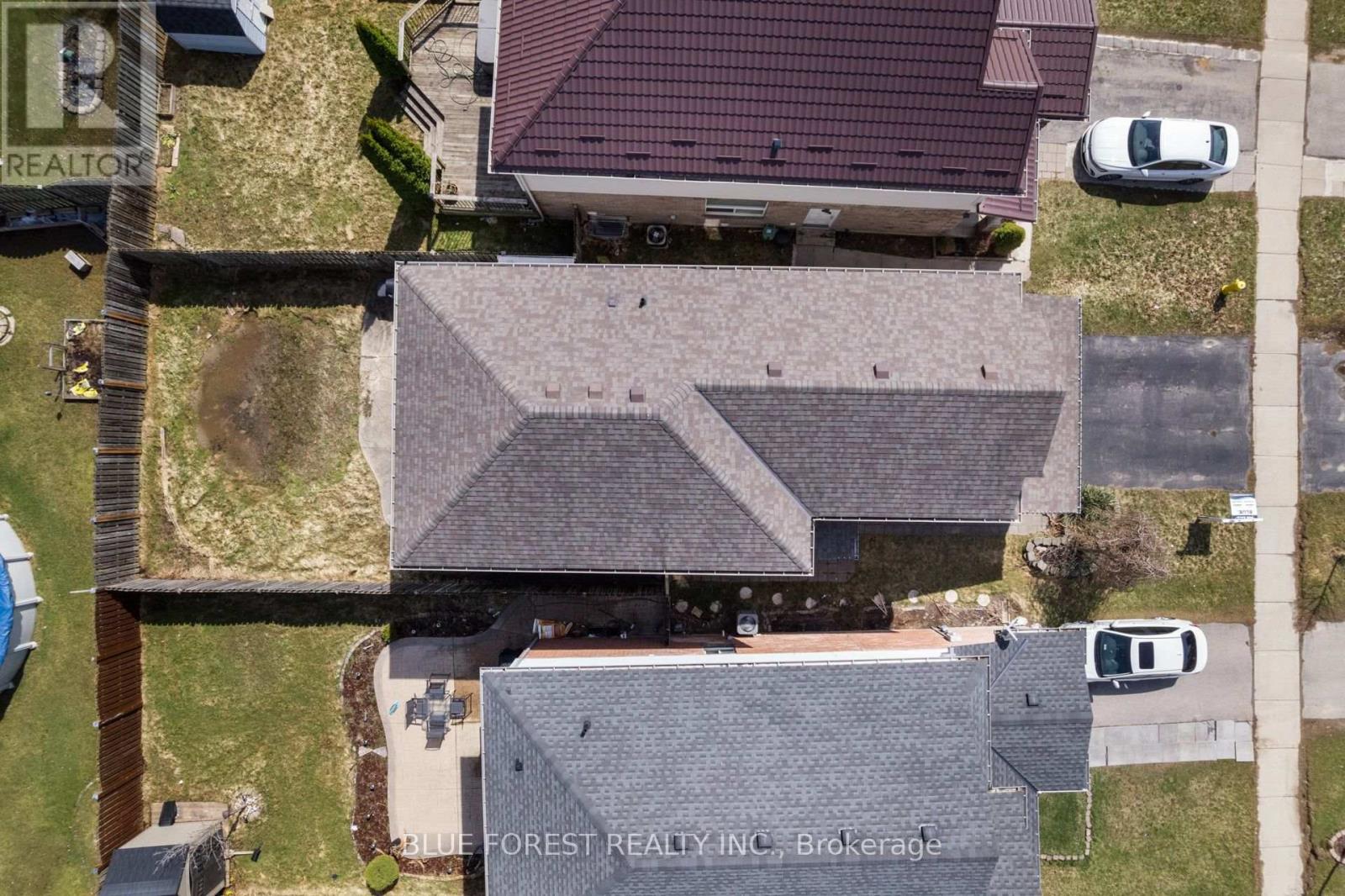 3053 Meadowgate Boulevard, London South, Ontario  N6M 1L1 - Photo 40 - X12133096