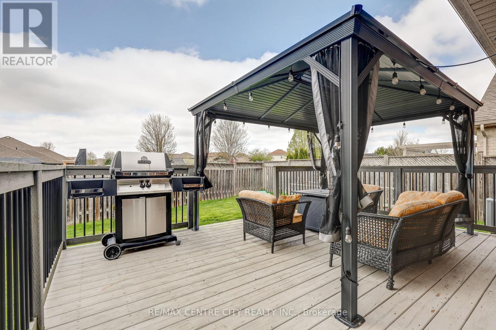 52 Circlewood Drive, St. Thomas, Ontario  N5P 0A7 - Photo 33 - X12133098