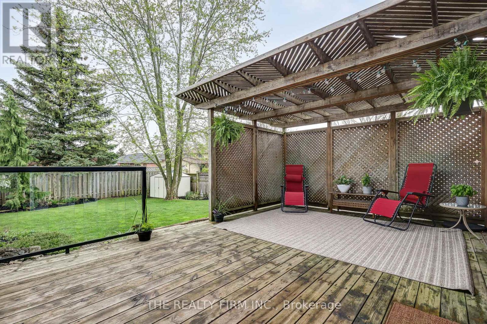 732 Homeview Road, London South (South Q), Ontario  N6C 5N2 - Photo 3 - X12133111