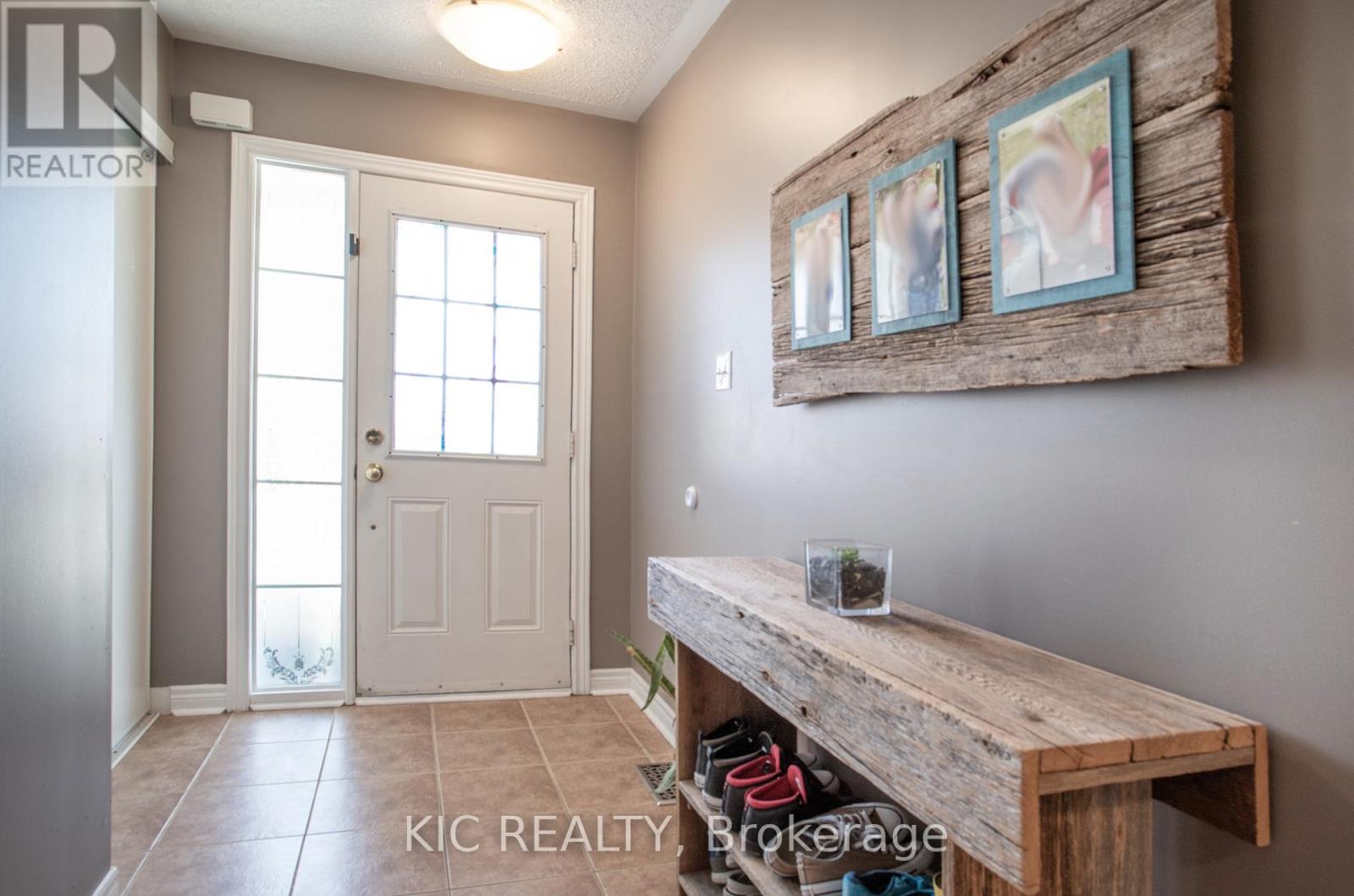 Property at 12 BANNISTER STREET image 4