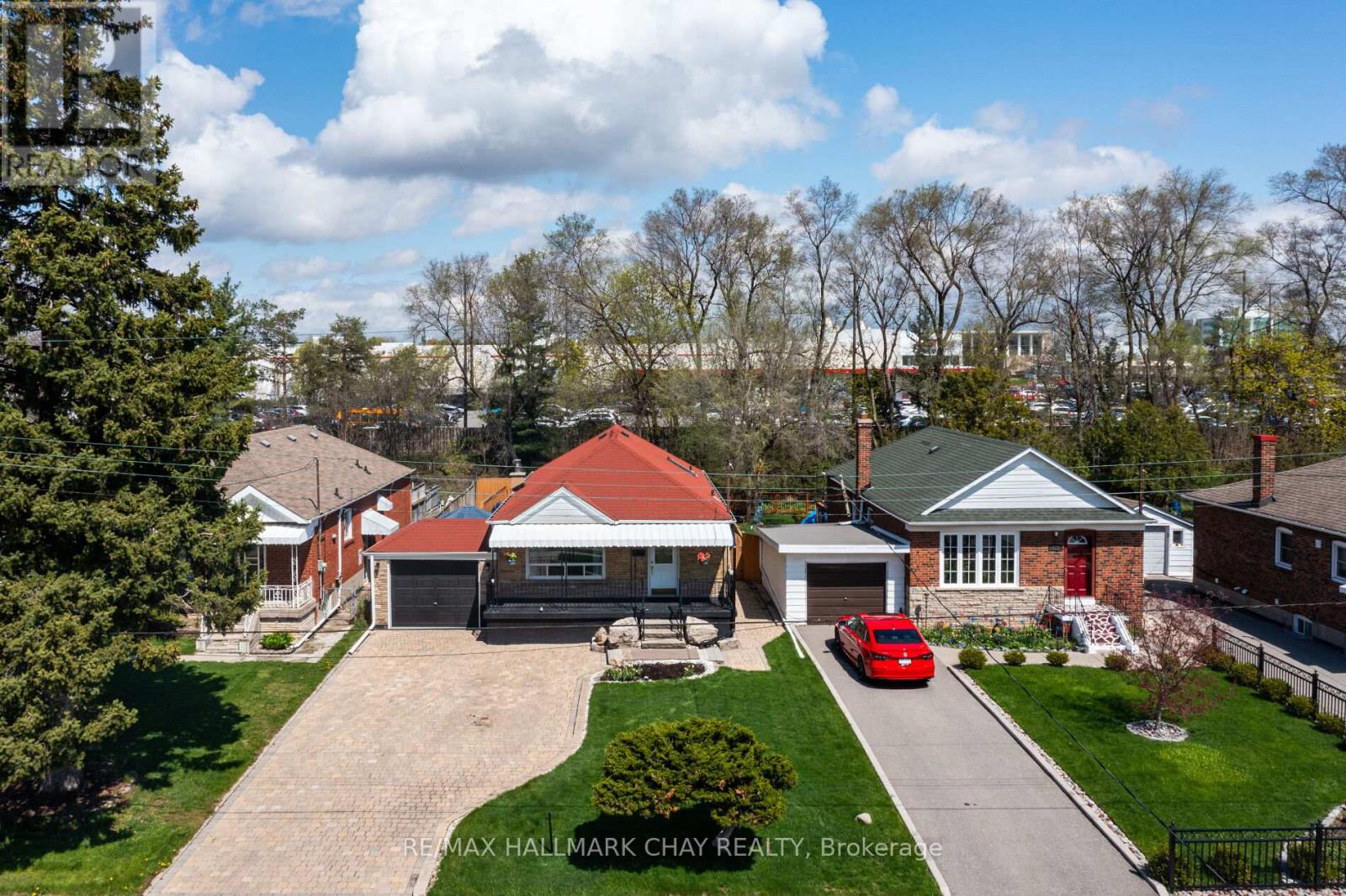 239 Ellington Drive, Toronto, Ontario  M1R 3Y2 - Photo 5 - E12133004