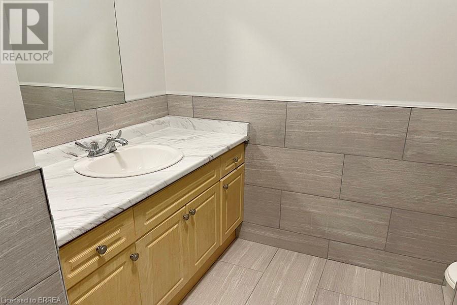 150 Colborne Street Unit# 403, Brantford, Ontario  N3T 2G7 - Photo 9 - 40726315