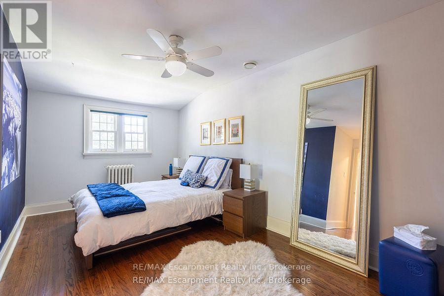2055 Lakeshore Road E, Oakville, Ontario  L6J 1M4 - Photo 25 - W12133022