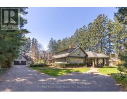 2055 LAKESHORE ROAD E, Oakville, Ontario