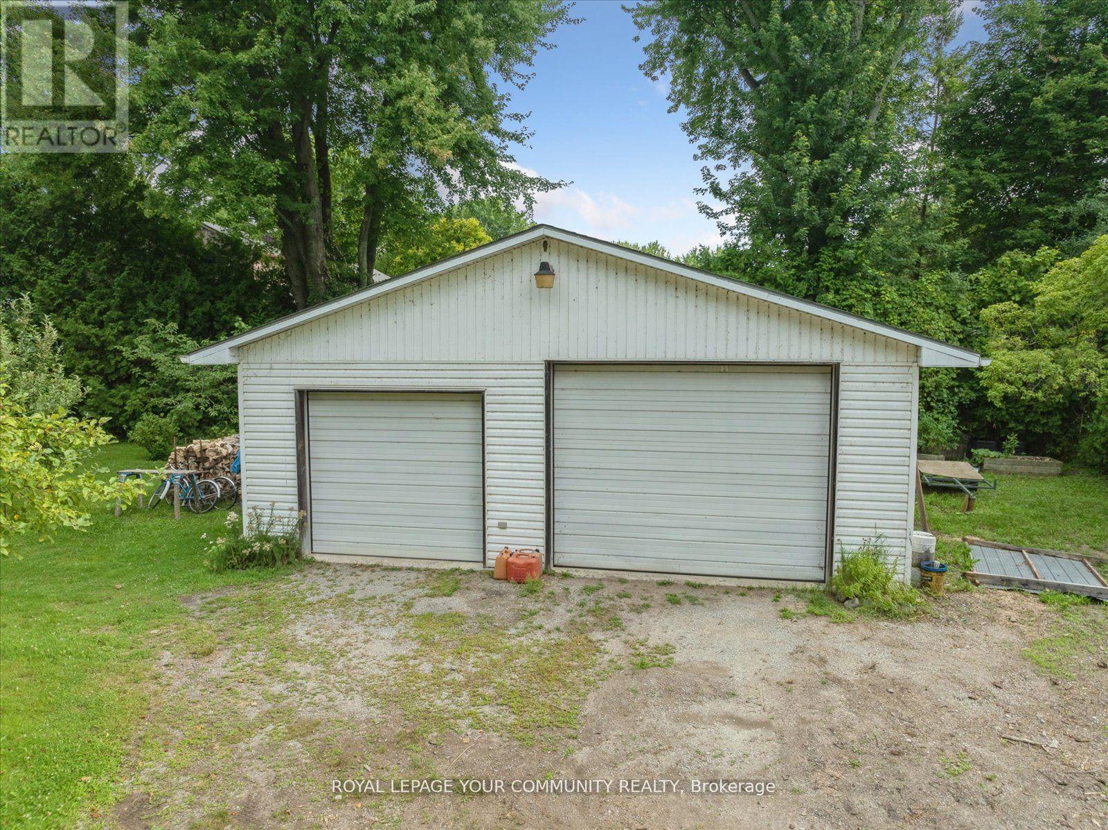 580 Duclos Point Road, Georgina, Ontario  L0E 1N0 - Photo 8 - N12132943