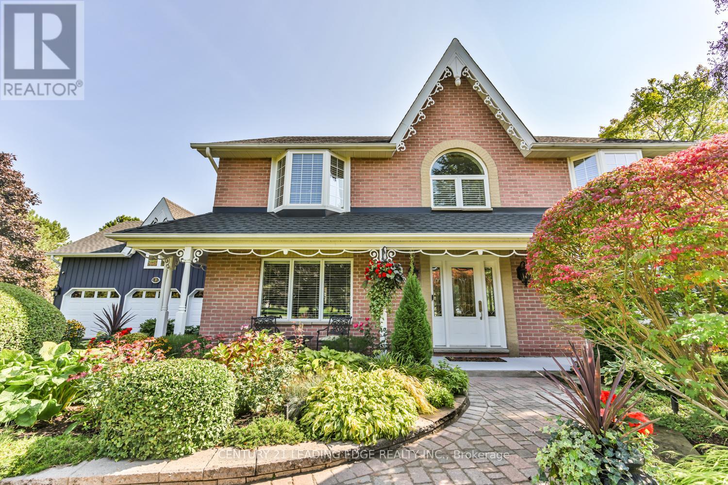 Property at 3 MAPLE VIEW LANE image 4