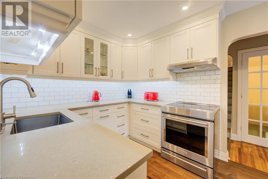 221 Sydney Street S, Kitchener, Ontario  N2G 3V6 - Photo 12 - 40726006