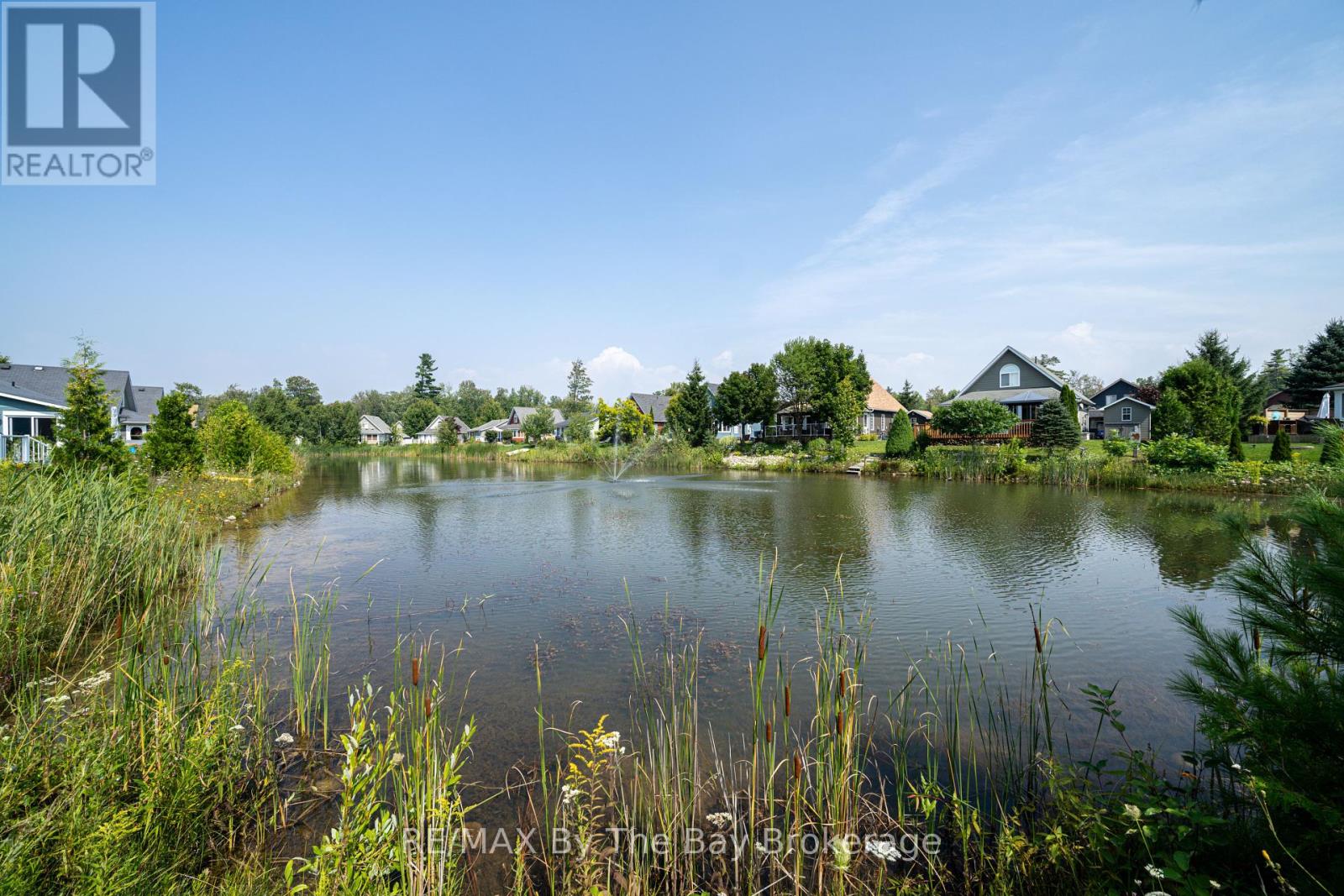 11 Temagami Trail, Wasaga Beach, Ontario  L9Z 1X7 - Photo 6 - S12133139