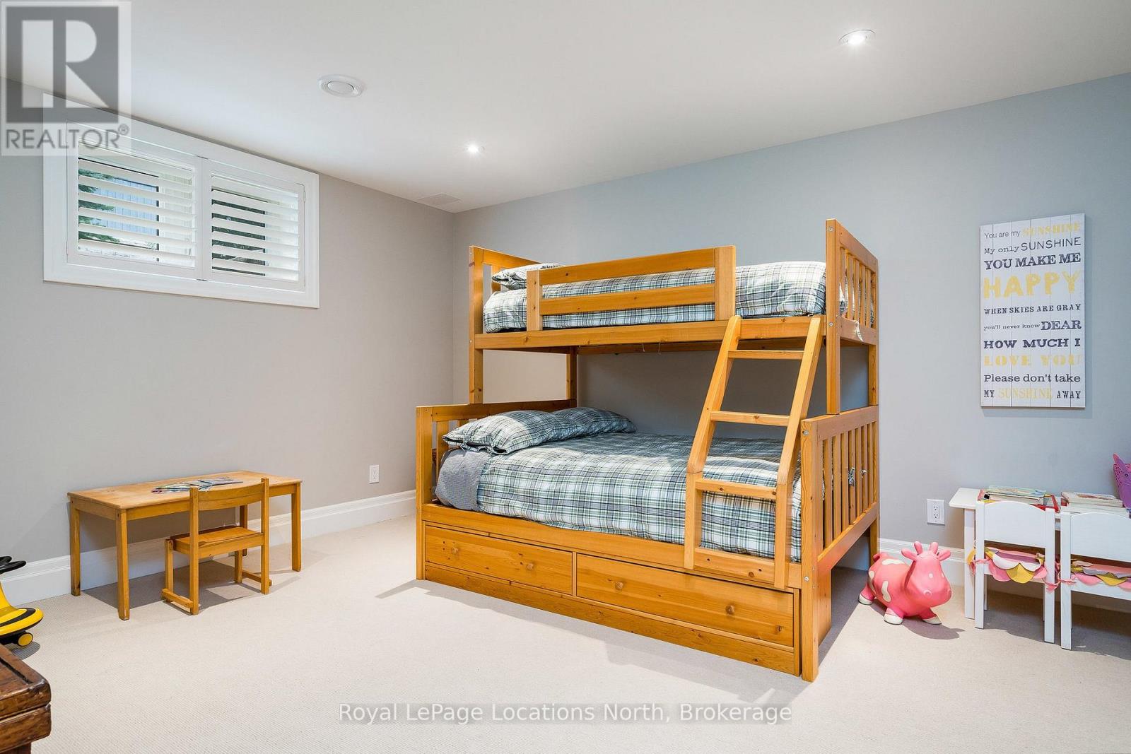 328 Sunset Boulevard, Blue Mountains, Ontario  N0H 2P0 - Photo 25 - X12133266