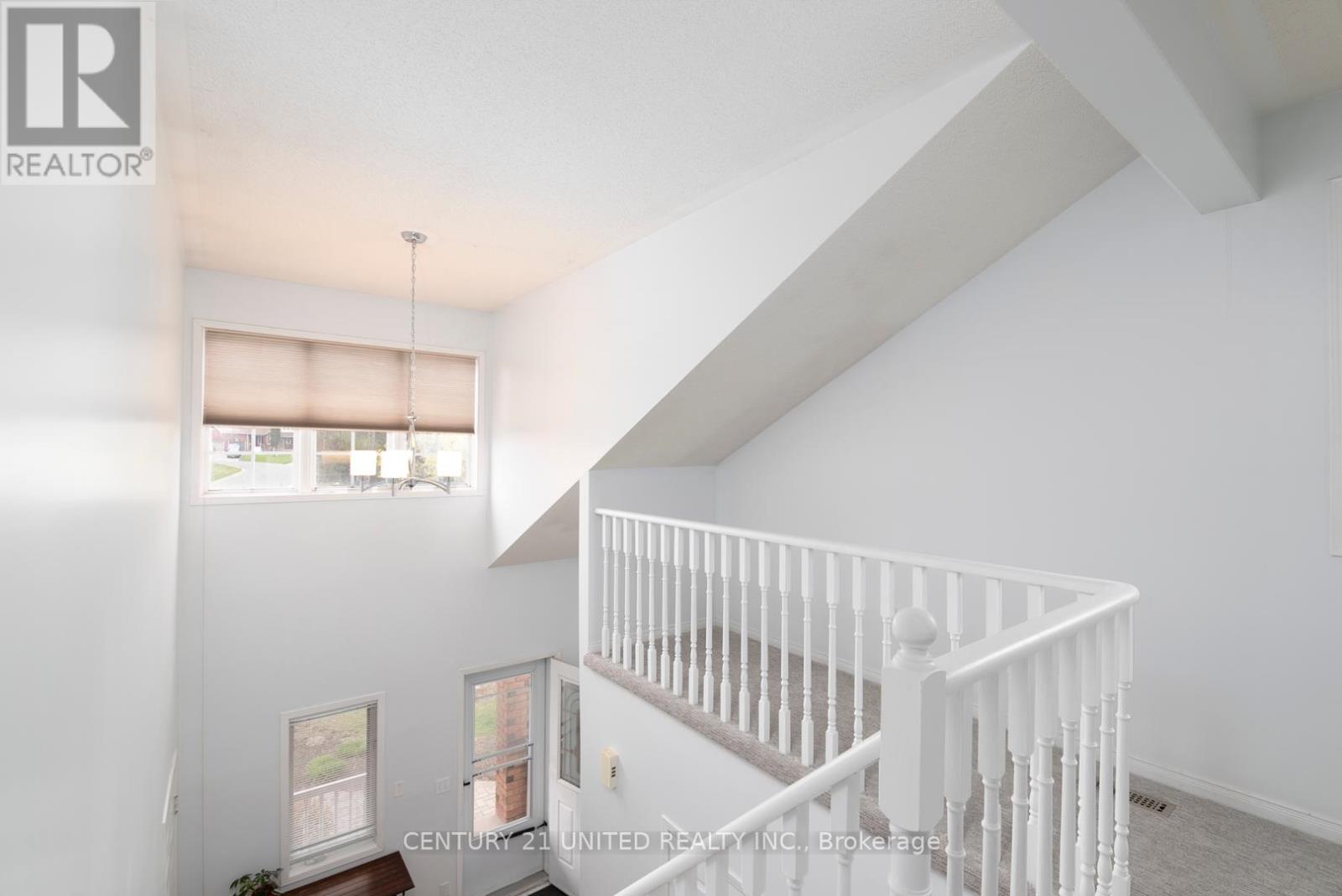 1301 Eagle Crescent, Peterborough West, Ontario  K9K 2K7 - Photo 18 - X12133030