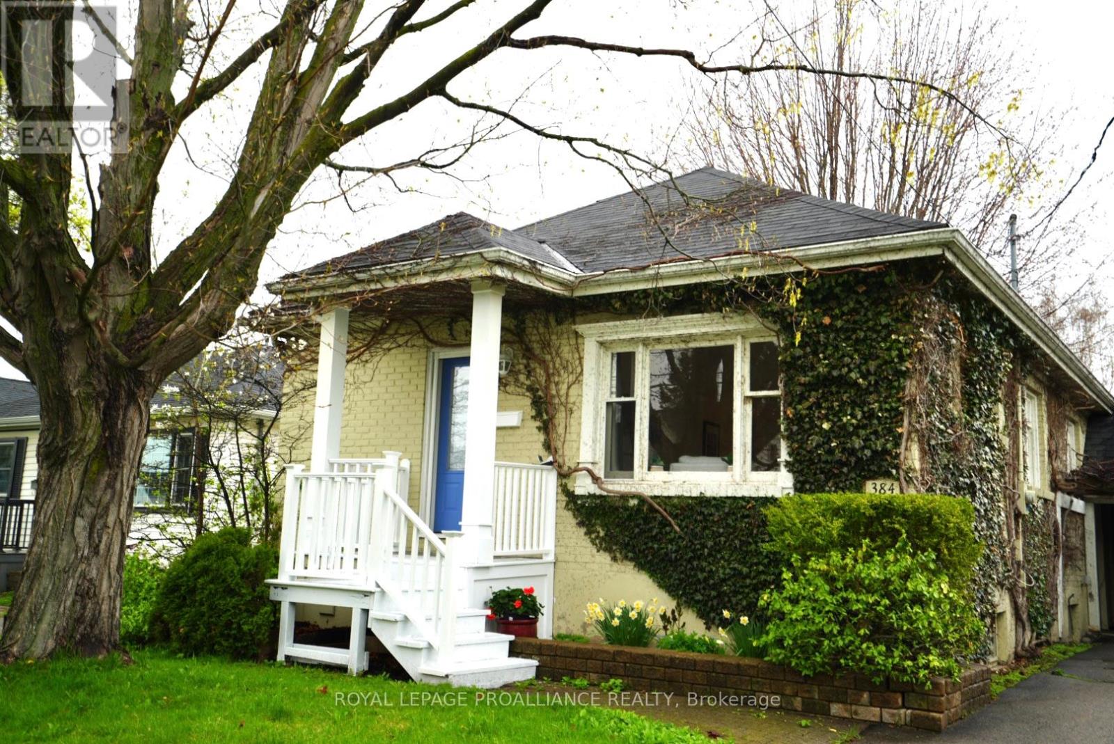 Property at 384 D'ARCY STREET image 1