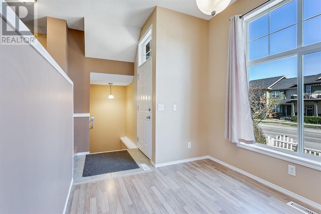 224 Mckenzie Towne Link Se, Calgary, Alberta  T2Z 4G3 - Photo 7 - A2218318