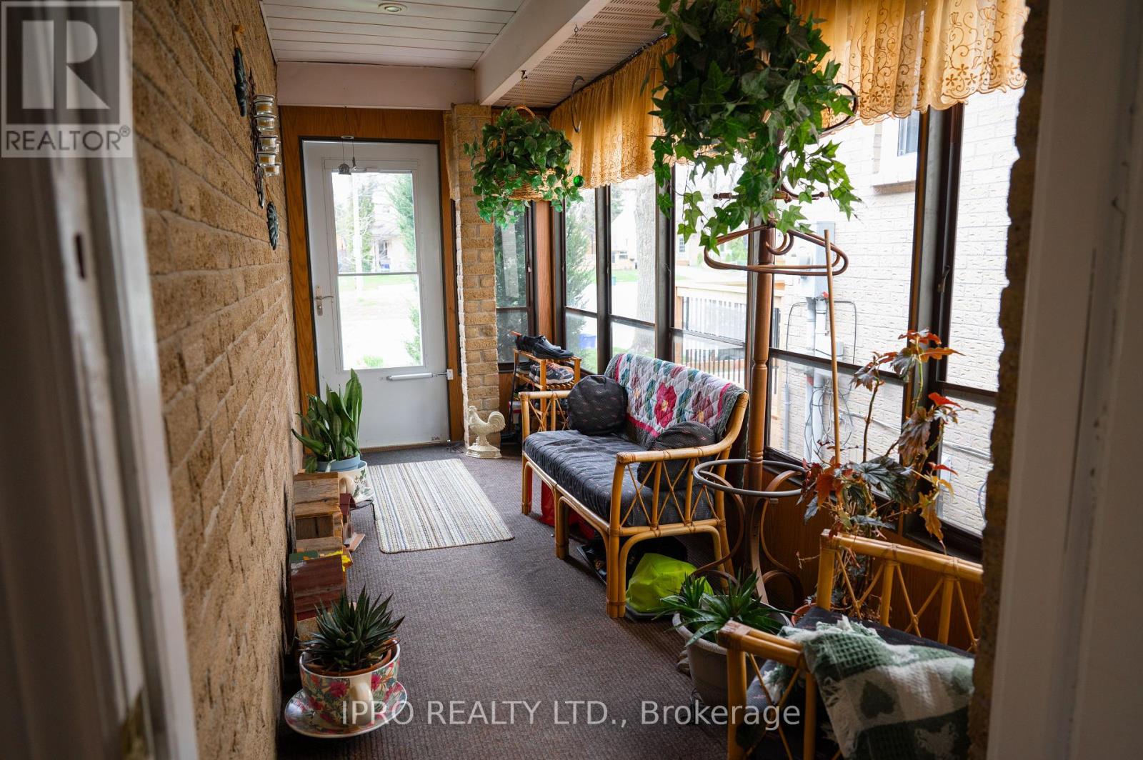 Property at 15 ANDREW STREET image 2