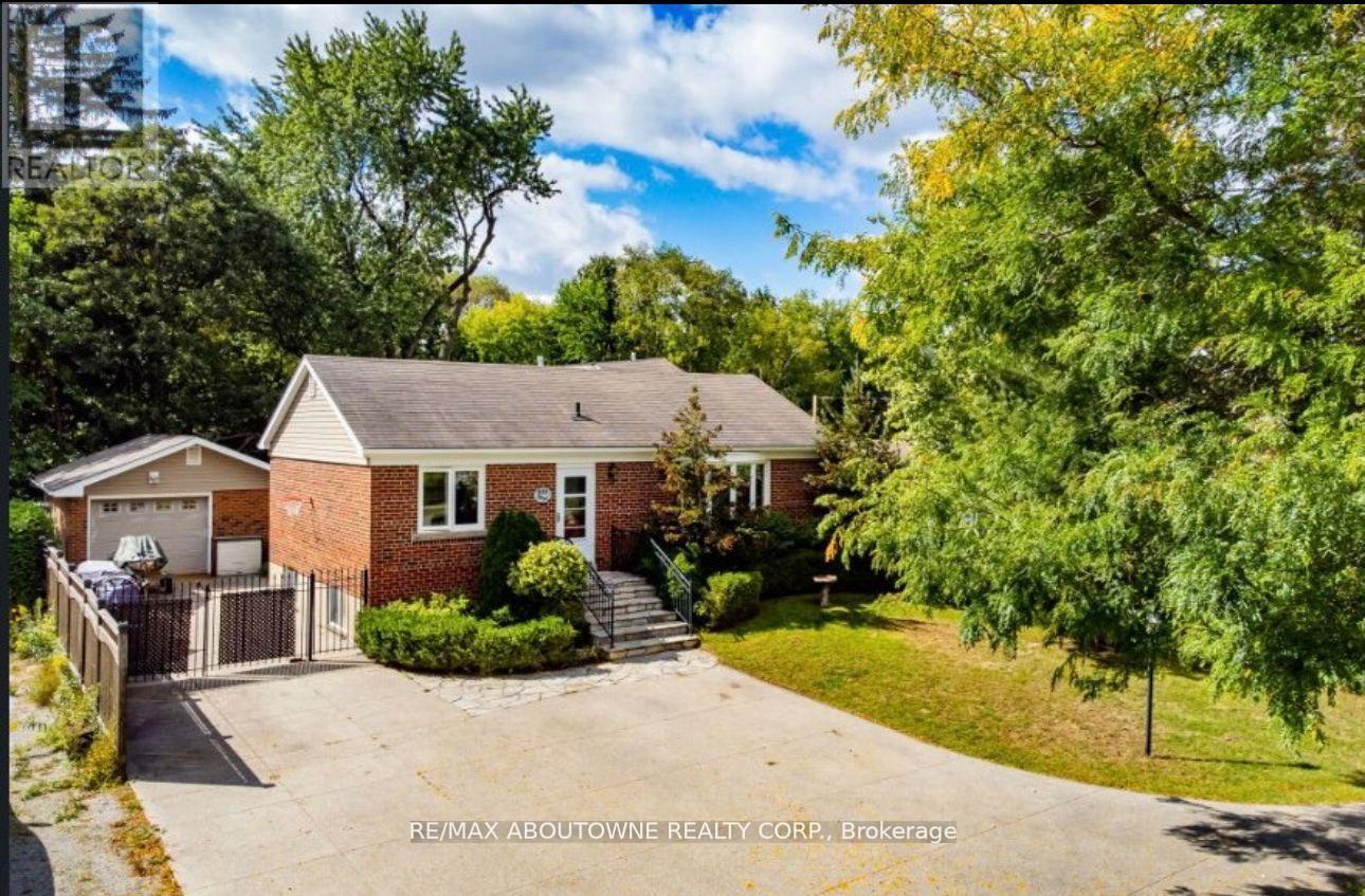 550 FOURTH LINE, Oakville, Ontario