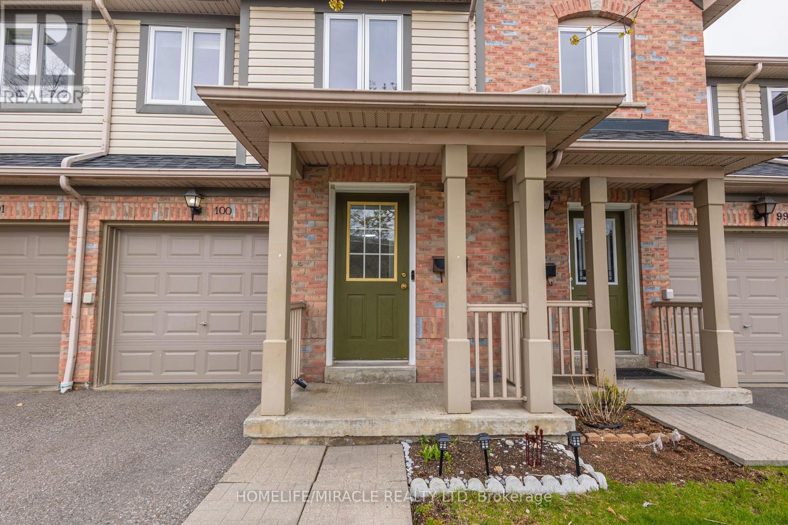 Property at 100 - 5255 GUILDWOOD WAY image 4