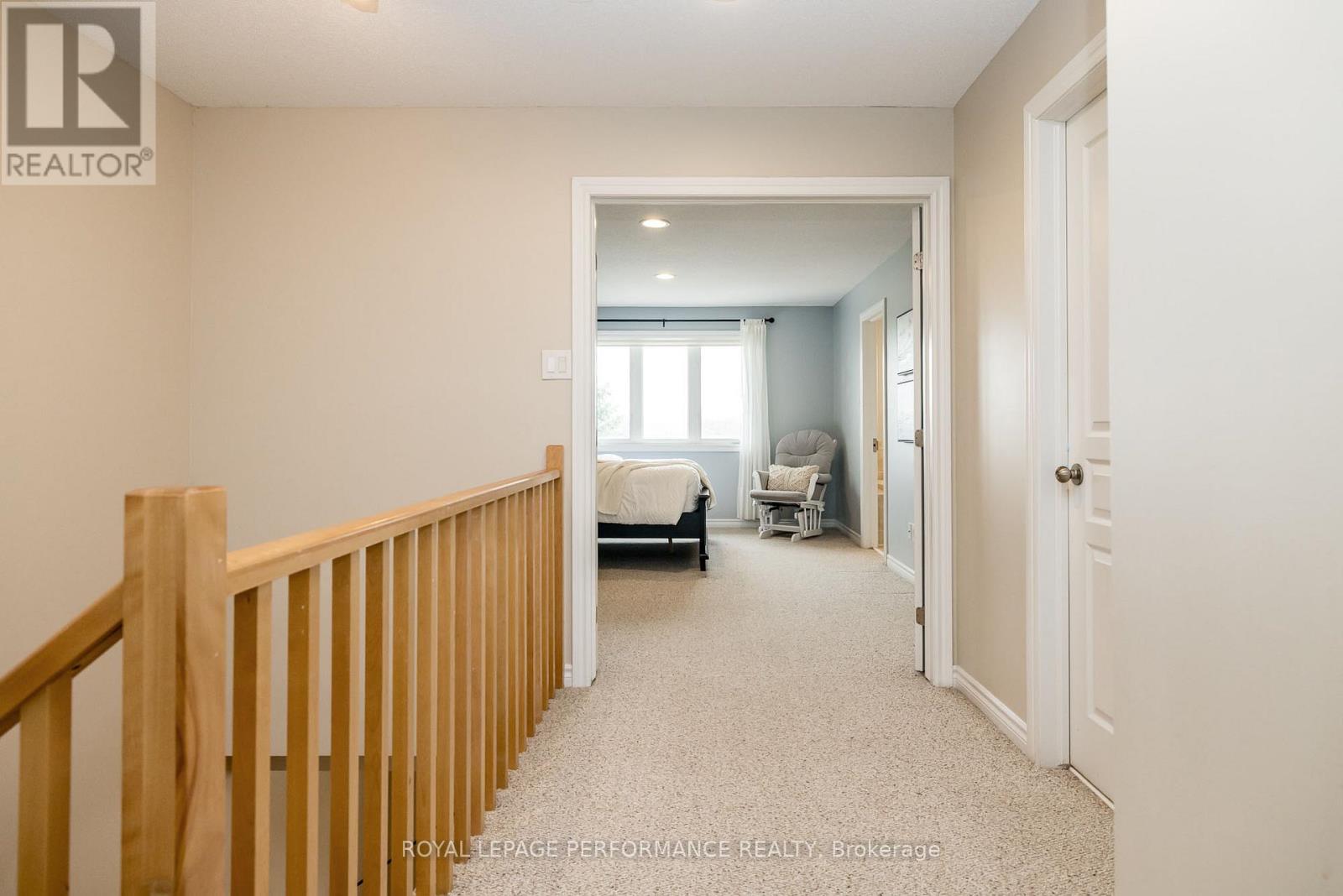 200 Eye Bright Crescent, Ottawa, Ontario  K1V 2K6 - Photo 18 - X12133041