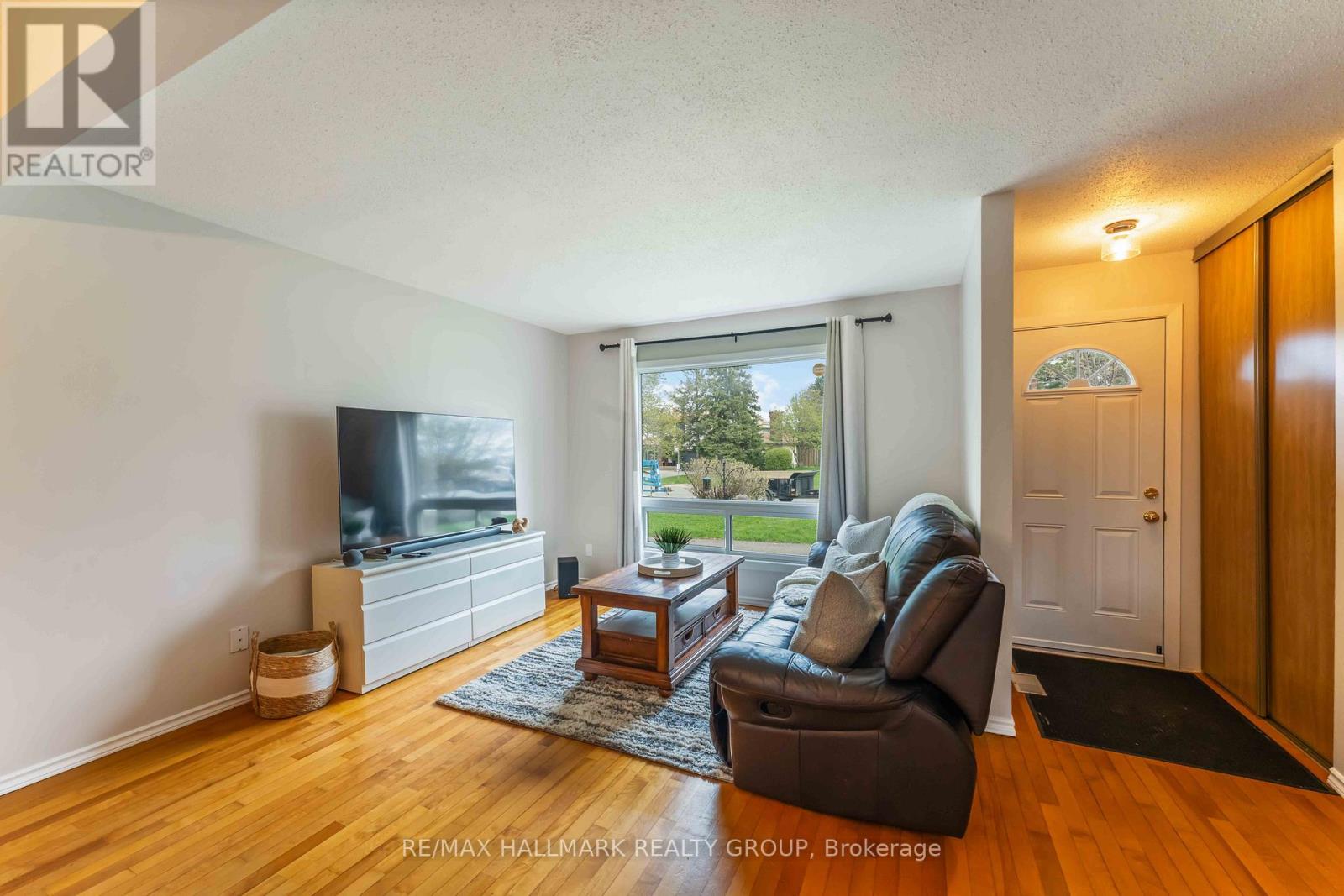 Property at 44 C WOLFGANG DRIVE image 3