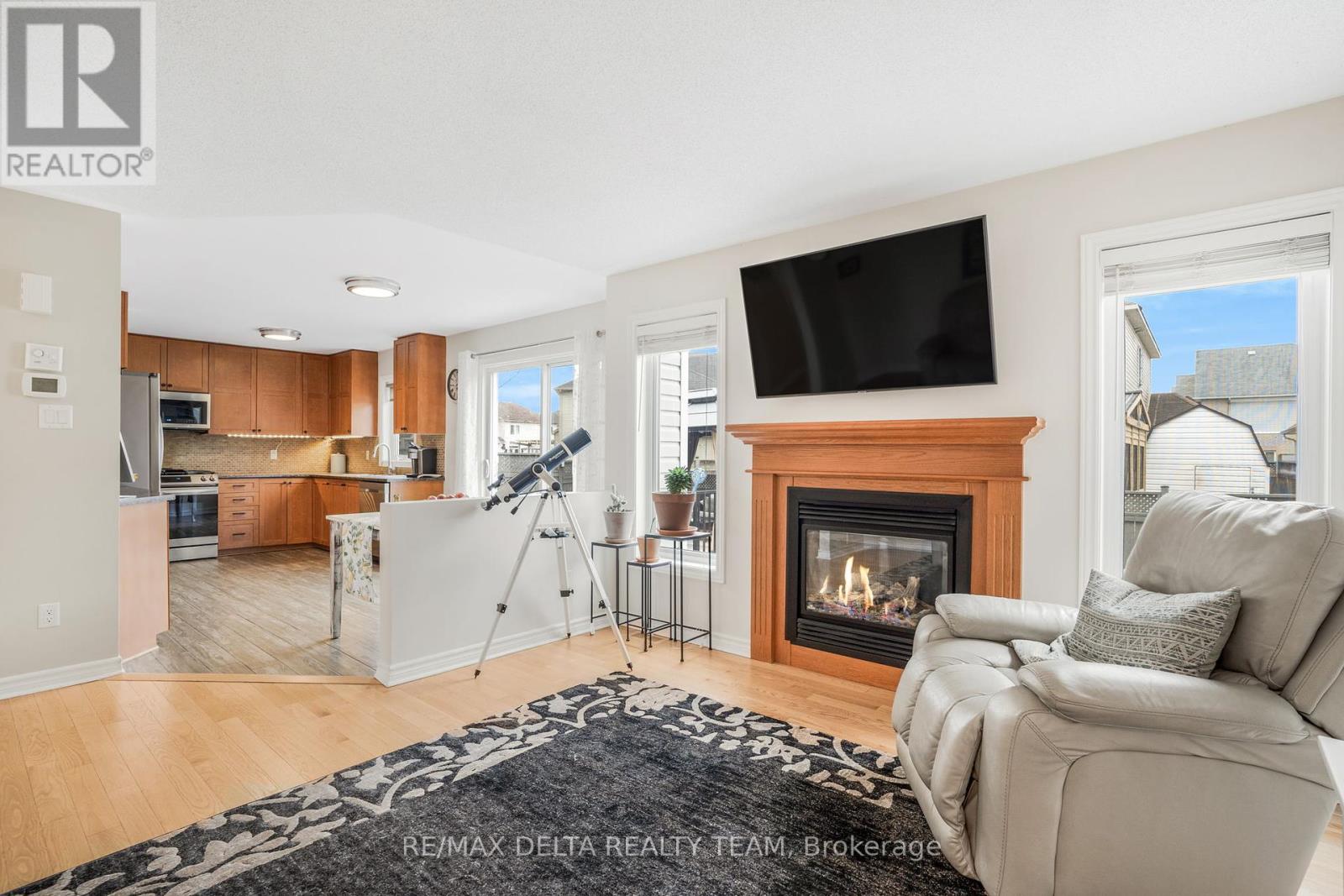 479 Frank Cauley Way, Ottawa, Ontario  K4A 0L4 - Photo 11 - X12133177