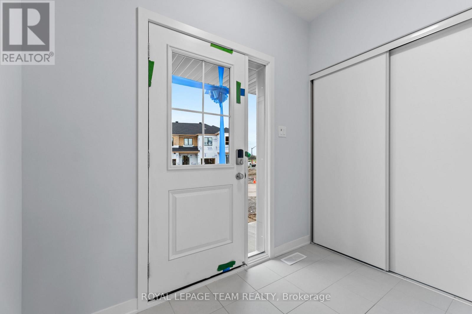 630 Keatons Way, North Grenville, Ontario  K0G 1J0 - Photo 4 - X12133239