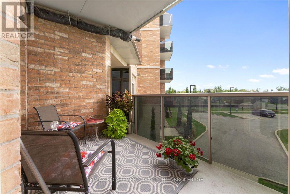225 - 8111 Forest Glen Drive, Niagara Falls (Mt. Carmel), Ontario  L2H 2Y7 - Photo 17 - X12133045