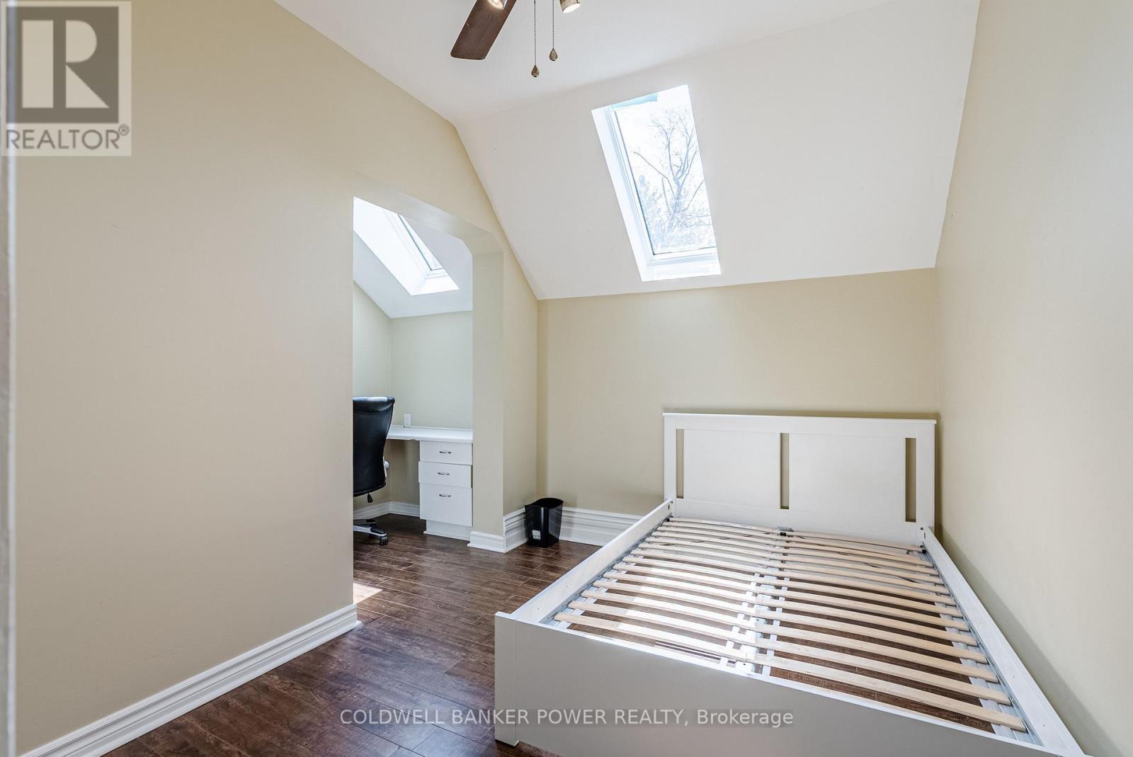 808 Talbot Street, London East (East B), Ontario  N6A 2V6 - Photo 13 - X12130084