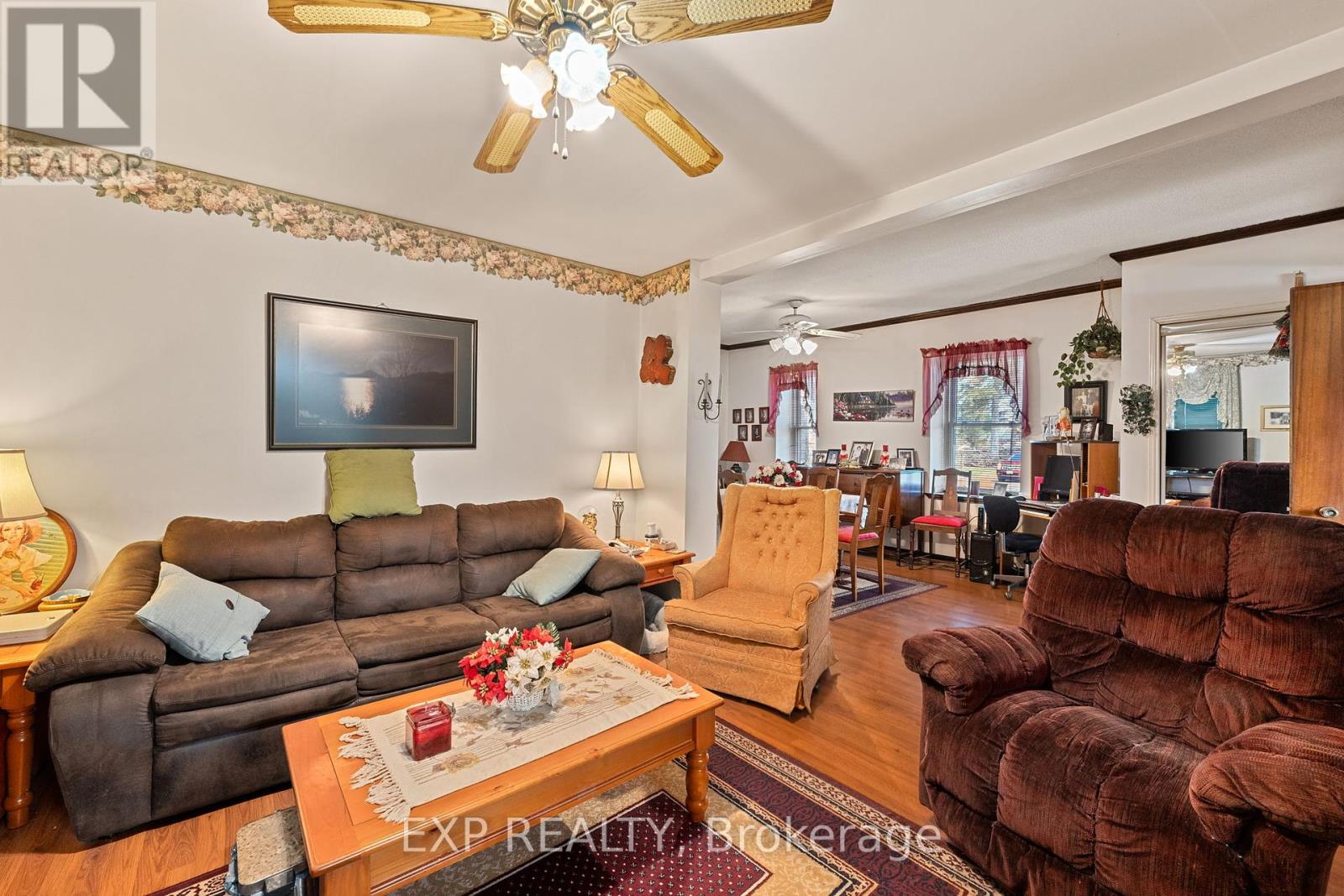 9 Victoria Street E, Kawartha Lakes, Ontario  K0L 2W0 - Photo 10 - X12133000