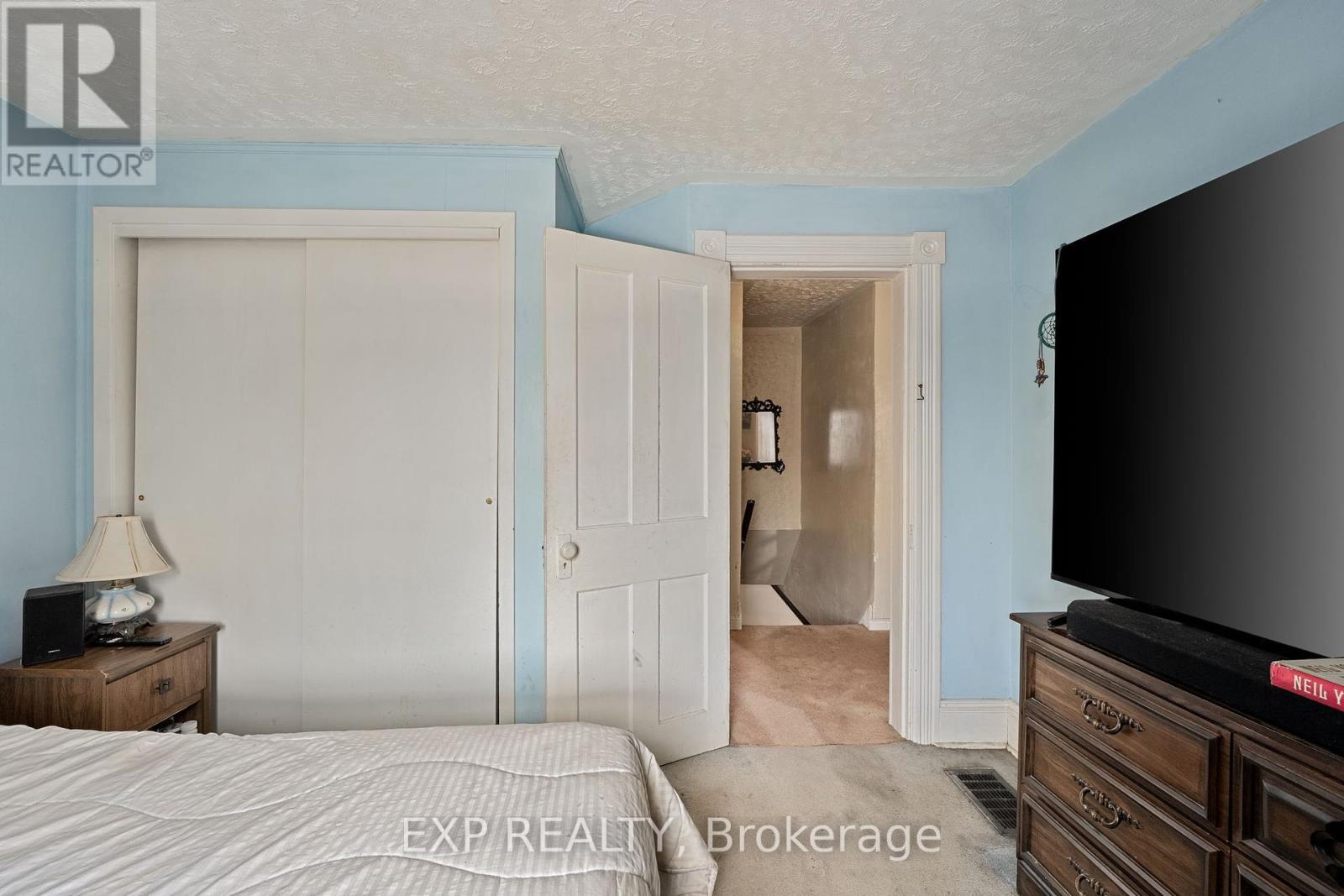 9 Victoria Street E, Kawartha Lakes, Ontario  K0L 2W0 - Photo 21 - X12133000