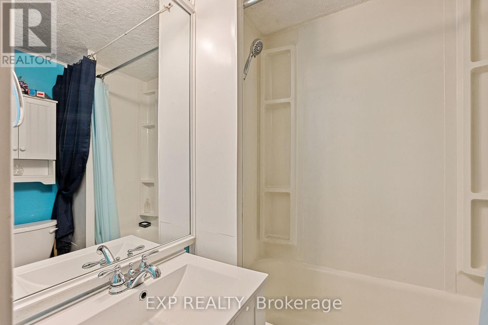 9 Victoria Street E, Kawartha Lakes, Ontario  K0L 2W0 - Photo 23 - X12133000