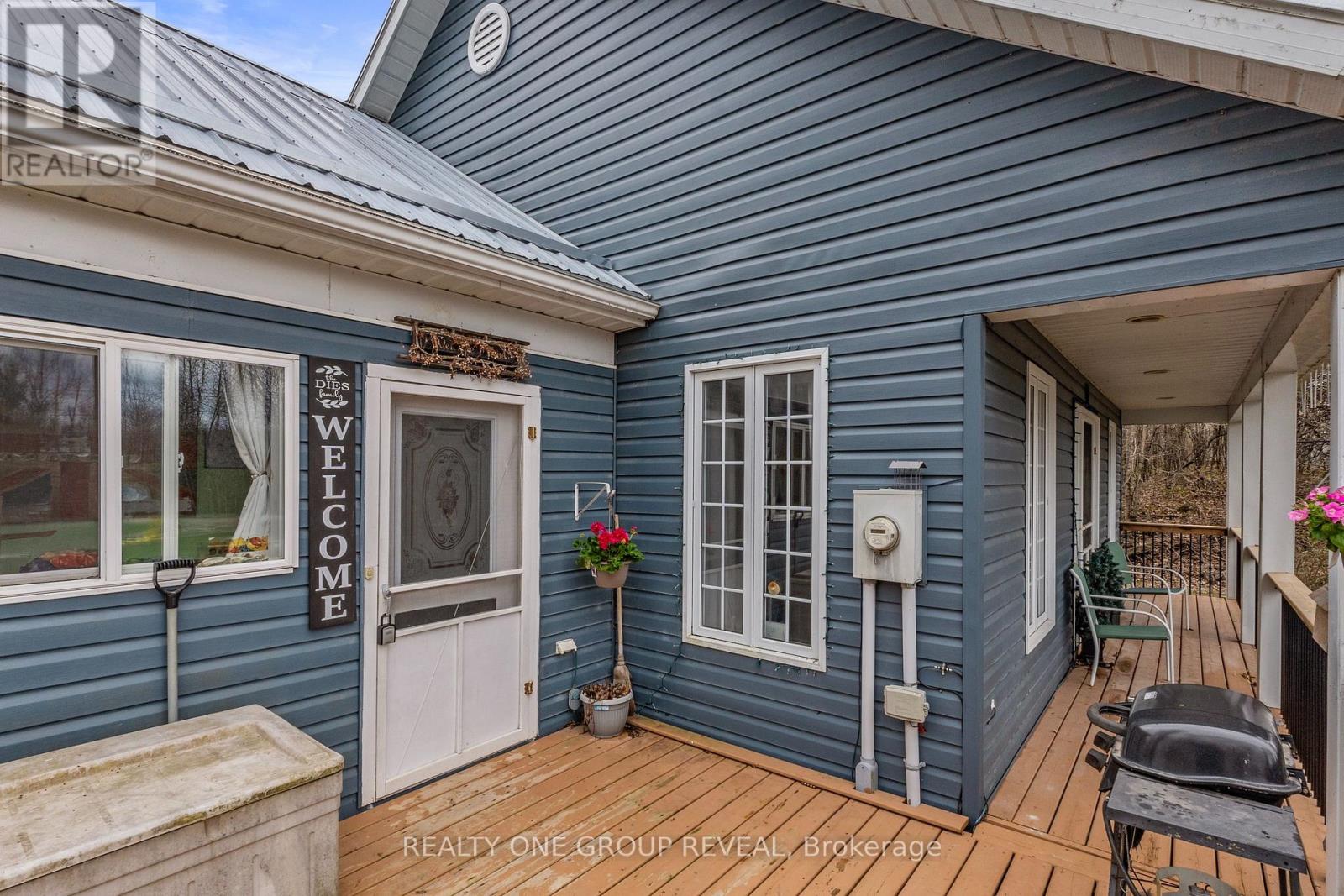 364 Tannery Road, Madoc, Ontario  K0K 2K0 - Photo 5 - X12133010