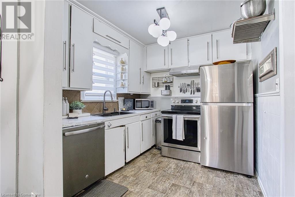 Property at 276 MCALPINE Avenue S image 4