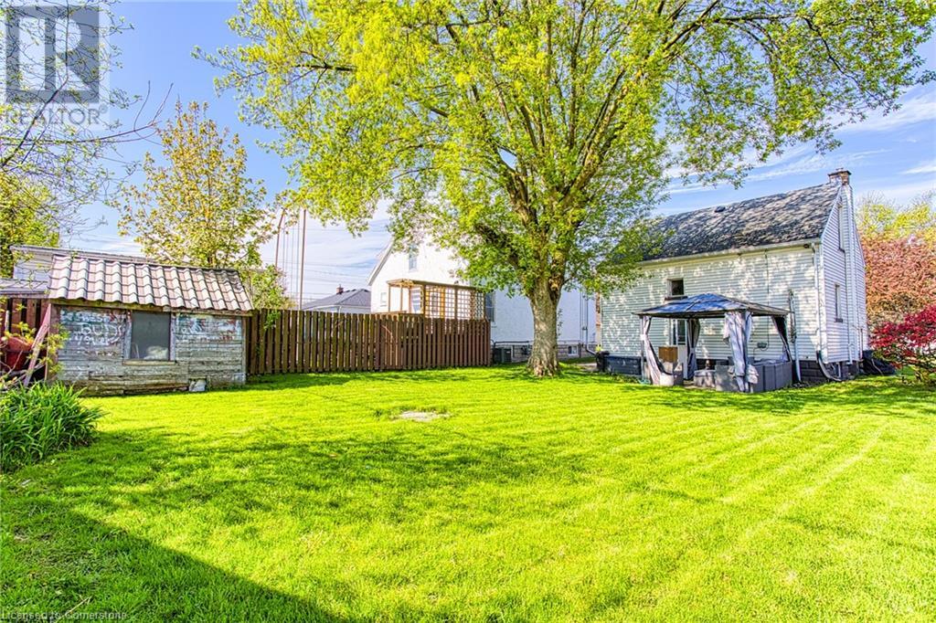 Property at 276 MCALPINE Avenue S image 5