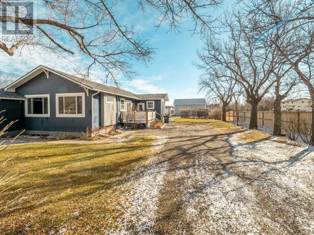 49 N 100 E, Raymond, Alberta  t0k 2s0 - Photo 41 - A2203901