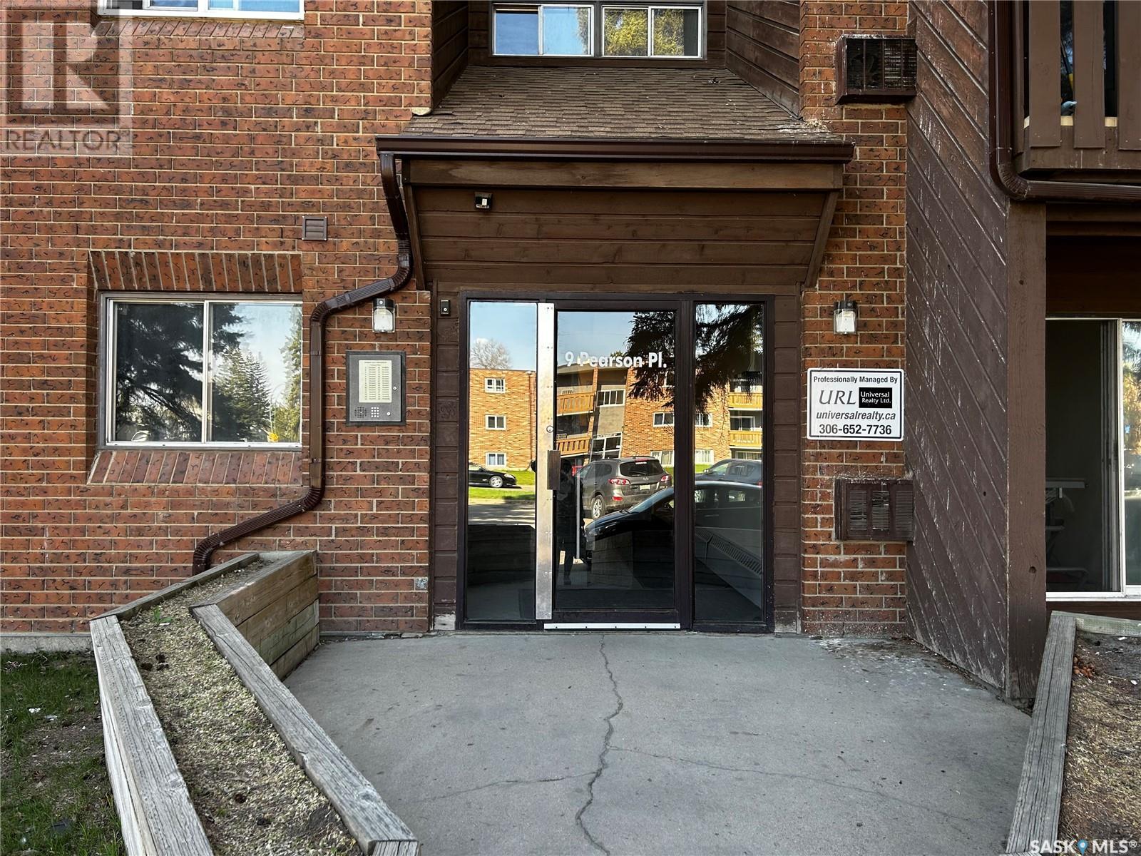 Property at 18 9 Pearson PLACE image 1