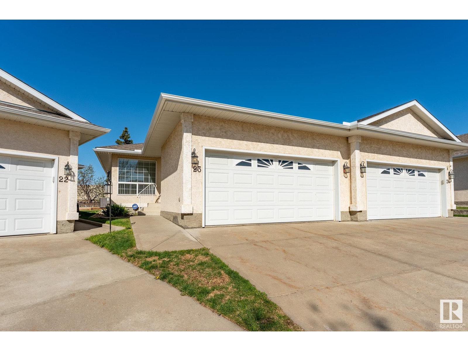Property at #23 14428 MILLER BV NW image 4