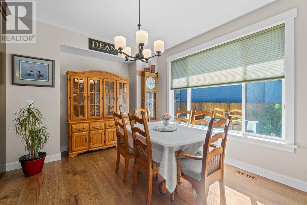 1321 24 Street Se, Salmon Arm, British Columbia  V1E 0E3 - Photo 10 - 10346528
